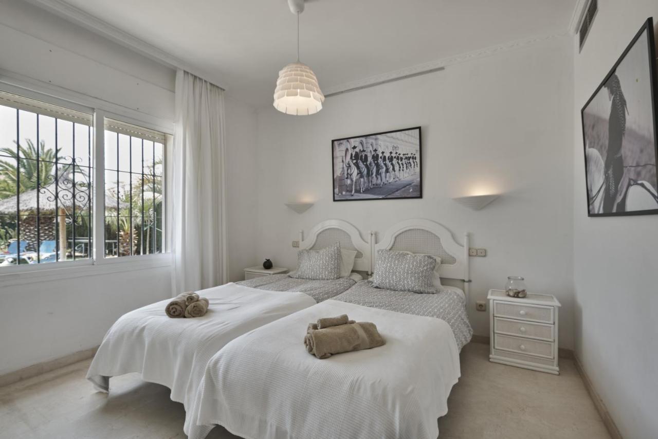 Villa Pinsapo Estepona Exterior foto